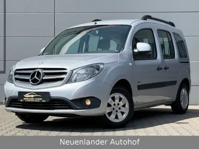 Gebraucht Mercedes Citan 111 110 PS (80 kW) 2016 Silber Van / Kleinbus