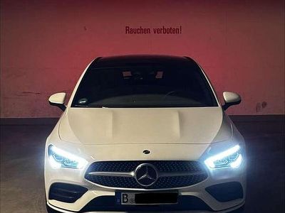 Gebraucht Mercedes CLA200 Shooting Brake AMG line 163 PS (119 kW) 2020 Weiß Kombi