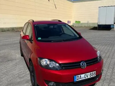 Gebraucht VW Golf Plus Cross Comfortline 122 PS (89 kW) 2009 Rot Van / Kleinbus