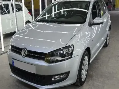 Gebraucht VW Polo Comfortline 69 PS (50 kW) 2011 Silber Kleinwagen