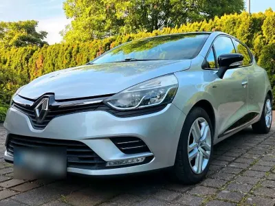 Gebraucht Renault Clio IV LIMITED 73 PS (53 kW) 2016 Andere farben Limousine