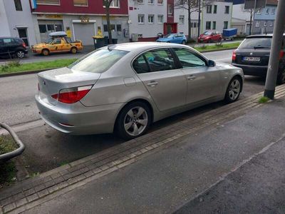 gebraucht BMW 520 520 i