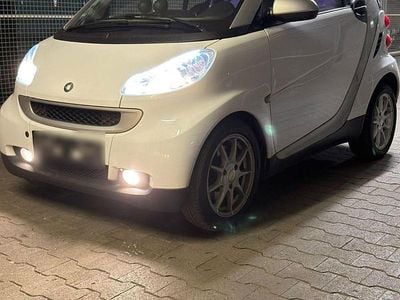 Gebraucht Smart ForTwo Cabrio Passion 71 PS (52 kW) 2010 Weiß Cabrio