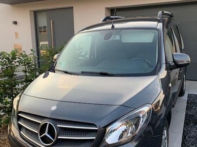 Mercedes Citan 111