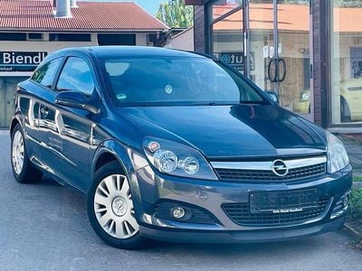 Opel Astra GTC