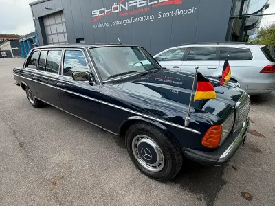 Brugt Mercedes 250 140 HK (102 kW) 1984 Blå Sedan