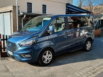 Gebraucht Ford Tourneo Titanium 179 PS (131 kW) 2020 Blau Van / Kleinbus