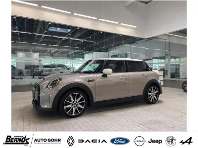 Gebraucht Mini Cooper S Classic 178 PS (130 kW) 2023 Rooftop grey metallic Kleinwagen