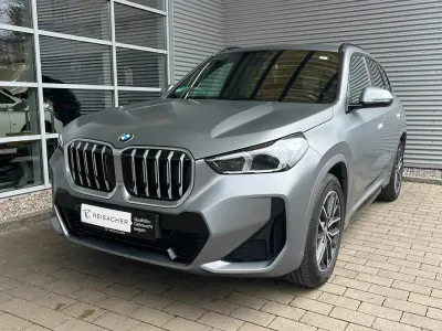 Gebraucht BMW X1 M Sport 150 PS (110 kW) 2023 Bmw individual frozen pure grey SUV
