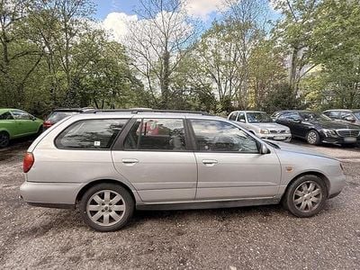 Second-hand Nissan Primera 114 CP (83 kW) 2000 Gri Break