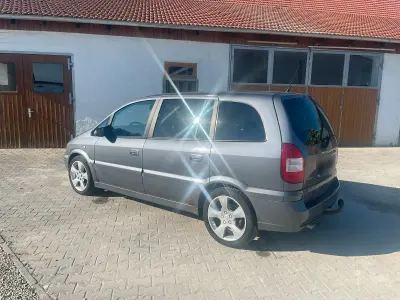Gebraucht Opel Zafira 125 PS (91 kW) 2004 Grau Van / Kleinbus