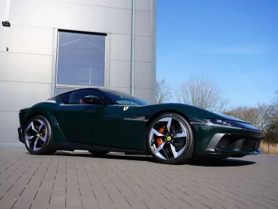 Nouă Ferrari 12 Cilindri 825 CP (606 kW) 2025 Verde Coupe