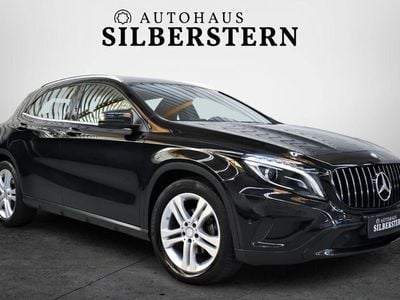 Mercedes GLA220
