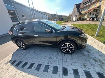Gebraucht Nissan X-Trail Tekna 131 PS (96 kW) 2016 Grün SUV