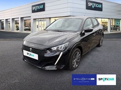 Gebraucht Peugeot e-208 Active 100 kW (136 PS) 2022 Schwarz Kleinwagen