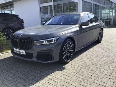 Gebraucht BMW 750 M Sport 530 PS (389 kW) 2021 Grau Limousine