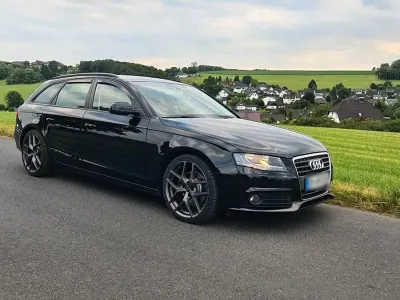 Gebraucht Audi A4 160 PS (117 kW) 2009 Schwarz Kombi