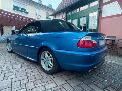 Gebraucht BMW 320 Cabriolet M Sport 170 PS (125 kW) 2001 Blau Cabrio