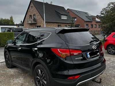 Schwarz Gebraucht 2016 Hyundai Santa Fe Style SUV | 13.999 € (Superpreis)