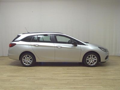 Second-hand Opel Astra Edition 130 CP (95 kW) 2022 Argintiu Break
