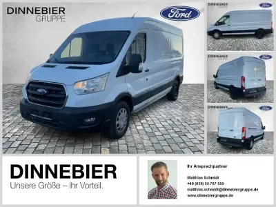Używany Ford Transit Trend 131 KM (96 kW) 2022 Biały Sedan/Limuzyna