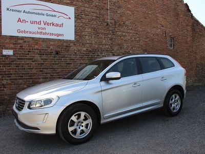 gebraucht Volvo XC60 2.0 Momentum 2WD