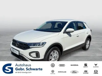 Usado VW T-Roc Basis 110 HP (80 kW) 2023 Cinzento SUV