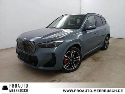 Gebraucht BMW iX1 M Sport 230 kW (313 PS) 2025 Cape york gruen SUV