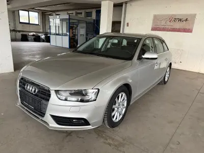 Gebraucht Audi A4 Attraction 143 PS (105 kW) 2013 Silber Kombi