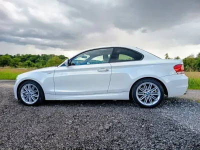 Gebraucht BMW 118 Coupé Sport Line 143 PS (105 kW) 2010 Weiß Coupé