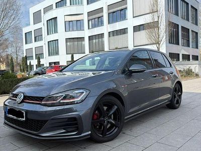 Gebraucht VW Golf VII GTI 230 PS (169 kW) 2018 Grau Limousine