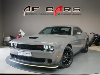 Używany Dodge Challenger 492 KM (361 kW) 2025 Szary Coupe