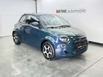 Gebraucht Fiat 500e Action 69 kW (95 PS) 2023 Grün Limousine