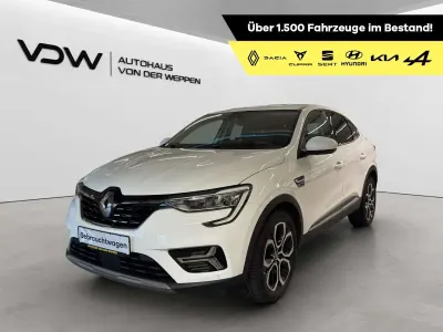 Gebraucht Renault Arkana Techno 140 PS (102 kW) 2023 Weiss (weiß) SUV