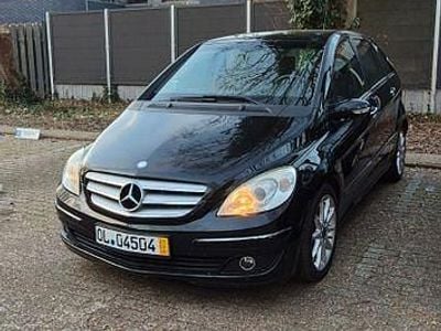 Gebraucht Mercedes B180 Edition 109 PS (80 kW) 2008 Schwarz Van / Kleinbus