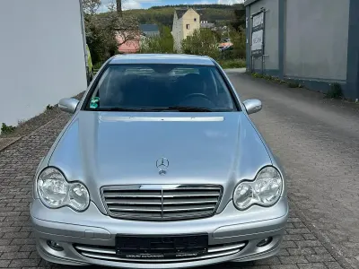 Usata Mercedes C180 150 CV (110 kW) 2006 Berlina