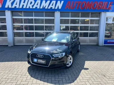Gebraucht Audi A3 Basis 150 PS (110 kW) 2018 Schwarz Limousine
