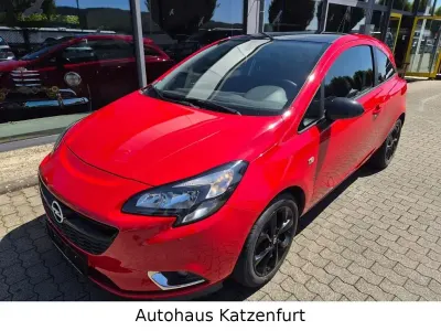 Gebraucht Opel Corsa Color Edition 90 PS (66 kW) 2016 Rot Kleinwagen