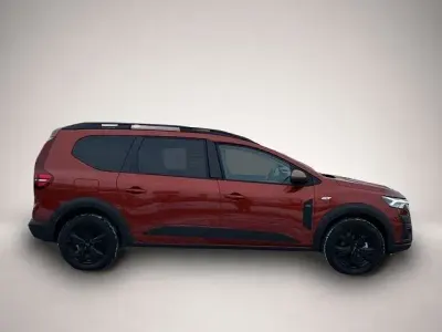 Neu Dacia Jogger Extreme 141 PS (103 kW) 2025 Braun Van / Kleinbus