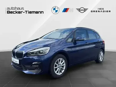 Gebraucht BMW 220 Active Tourer Sport Line 190 PS (139 kW) 2019 Mediterranblau Van / Kleinbus