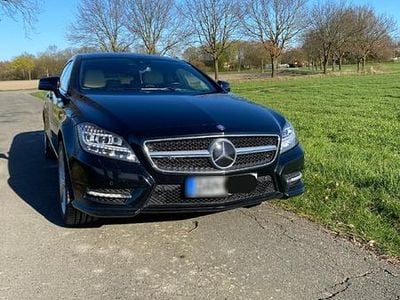 Second-hand Mercedes CLS350 2014 Negru Break