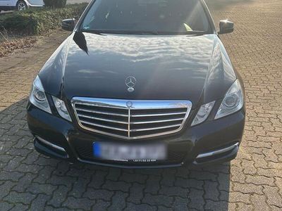 Mercedes E220
