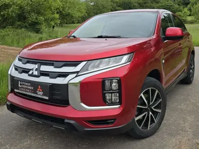 Używany Mitsubishi ASX Edition 150 KM (110 kW) 2020 Czerwony SUV