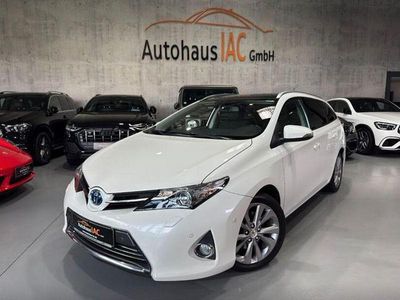 Toyota Auris Hybrid