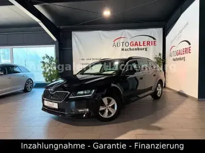 Gebraucht Skoda Superb Ambition 150 PS (110 kW) 2015 Schwarz Kombi