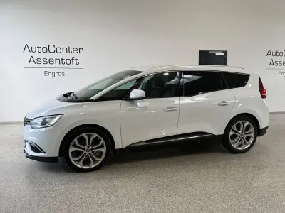 Gebraucht Renault Grand Scénic IV Intens 131 PS (96 kW) 2017 Weiß Van / Kleinbus