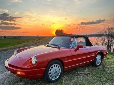 Gebraucht Alfa Romeo Spider 120 PS (88 kW) 1992 Rot Cabrio
