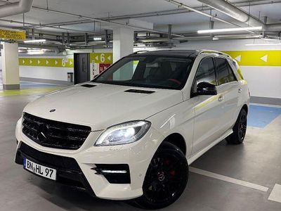 Schwarz Gebraucht 2013 Mercedes ML350 SUV | 20.999 € (Etwas zu teuer)