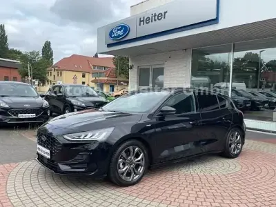 Gebraucht Ford Focus ST-Line 155 PS (114 kW) 2025 Schwarz Limousine