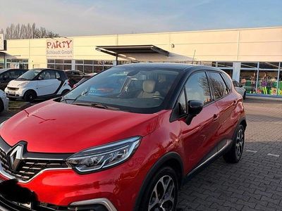 Gebraucht Renault Captur 149 PS (109 kW) 2018 Rot SUV